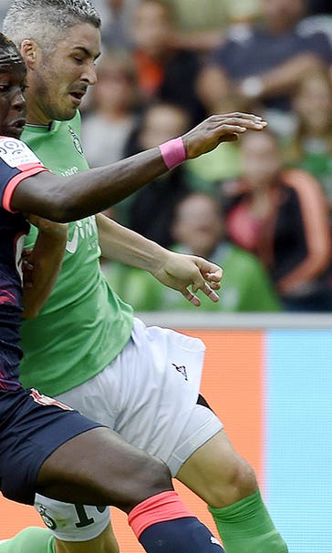 Lyon collect first Ligue 1 win at Guingamp; Bordeaux draw Saint-Etienne
